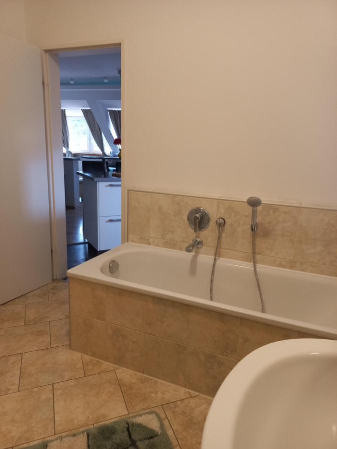 A-M Condominium Veszprém Екстериор снимка