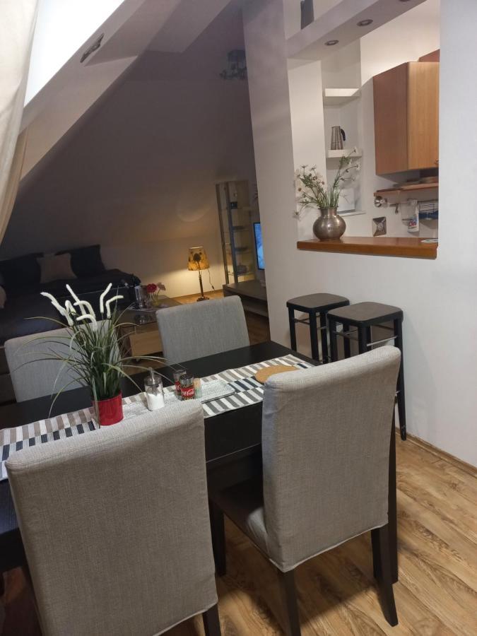 A-M Condominium Veszprém Екстериор снимка